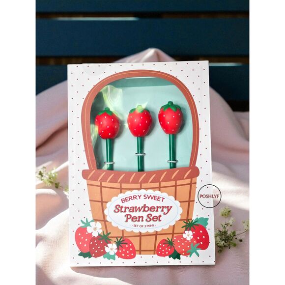 Eccolo Berry Sweet Strawberry Pen Set of 3 - Picture 1 of 3